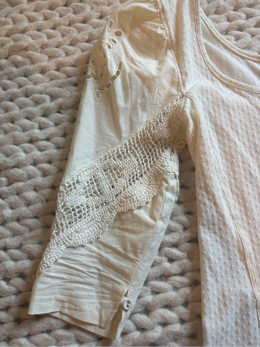 Free People Cream Textured V-Neck Top with Lace Sleeve Detail